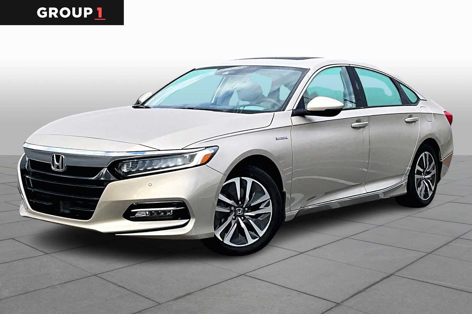 2020 Honda Accord Hybrid Touring's photo