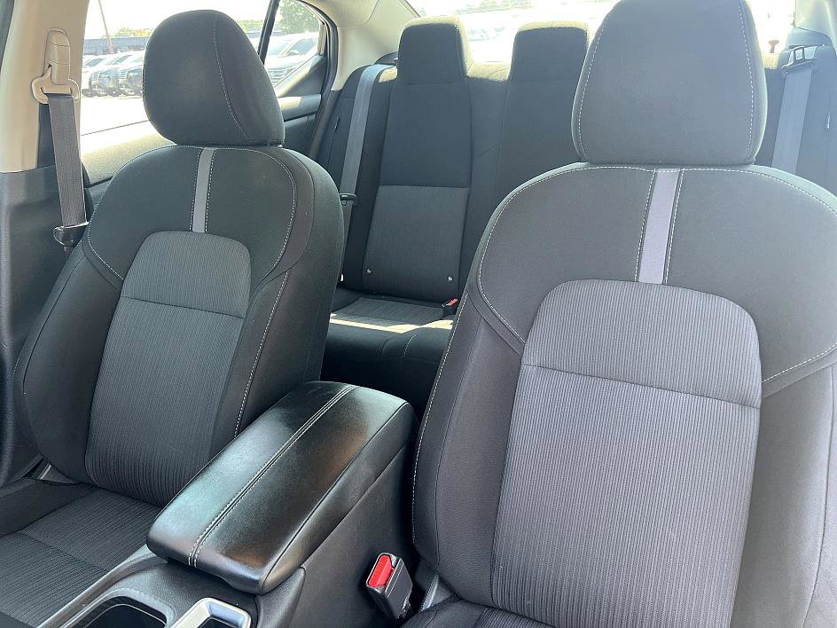 2023 Nissan Sentra SV photo 12