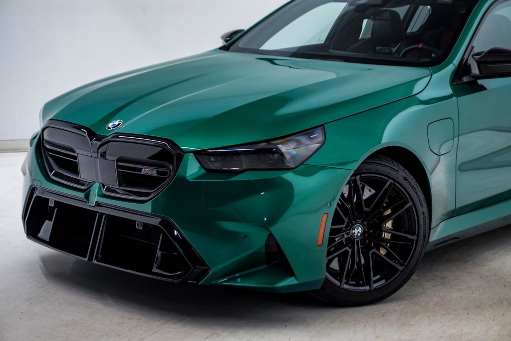 2025 Bmw M5 5 photo 4