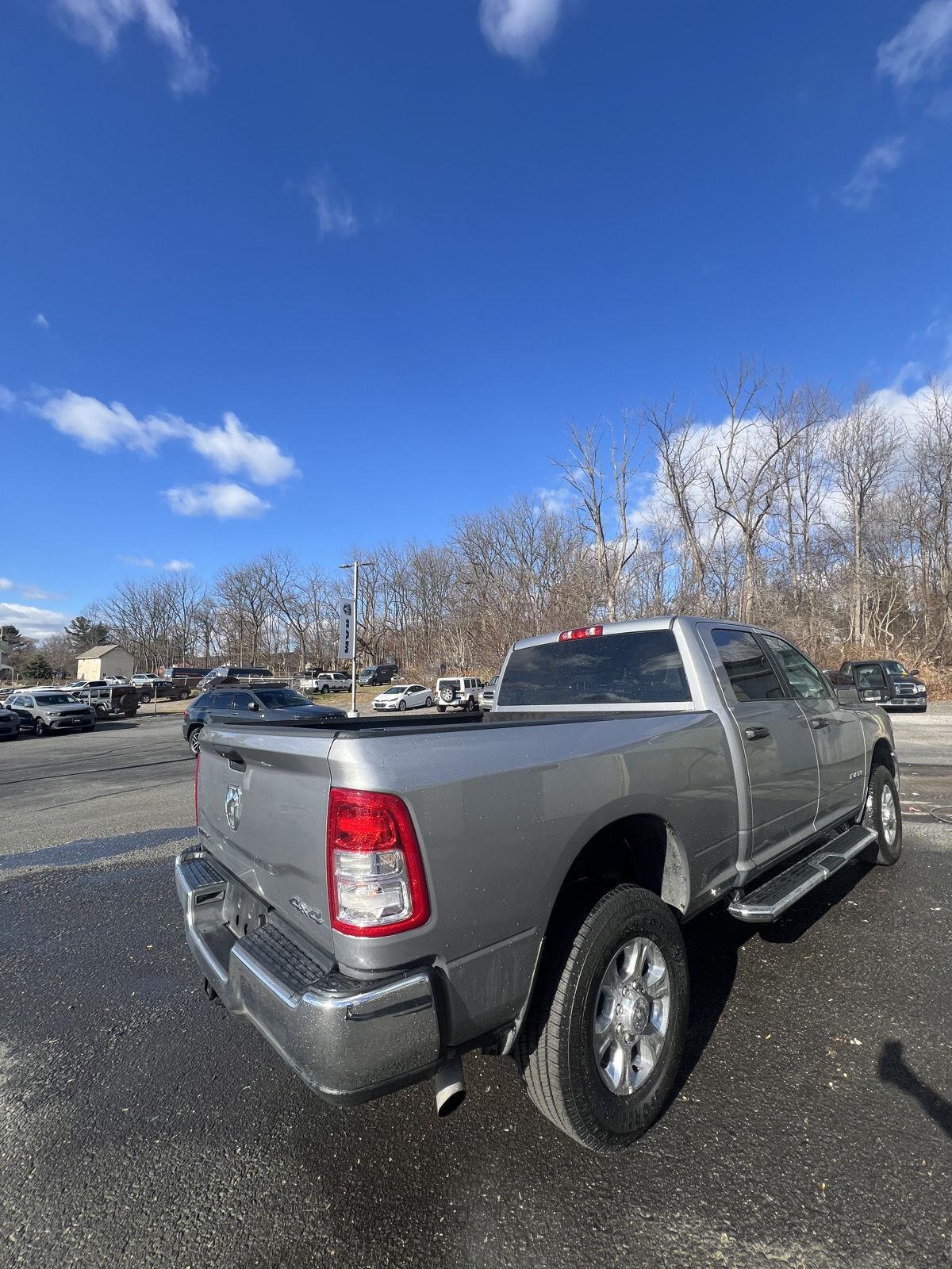 2024 Ram 2500 Big Horn photo 3