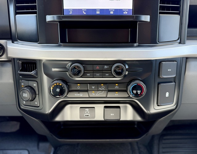 2025 Ford F-350 XL photo 23
