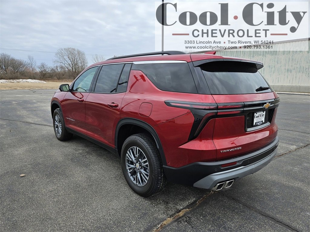2024 Chevrolet Traverse photo 4