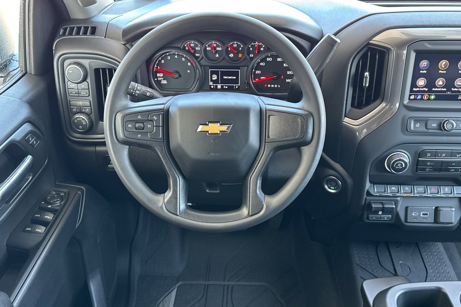 2025 Chevrolet Silverado 1500 Custom photo 13