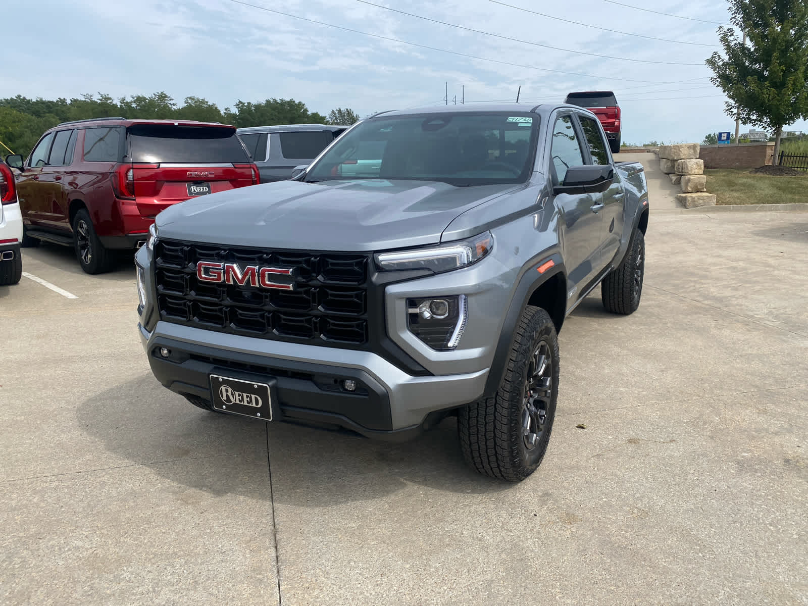 2025 Gmc Canyon Elevation photo 2