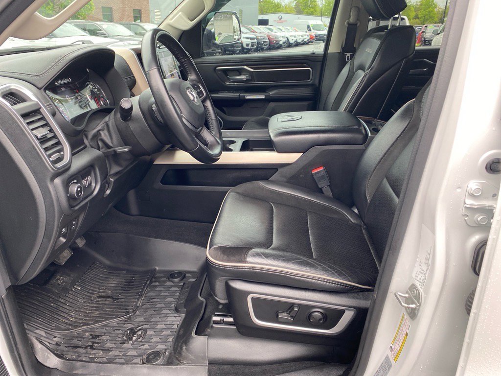 2022 Ram 1500 Laramie photo 9