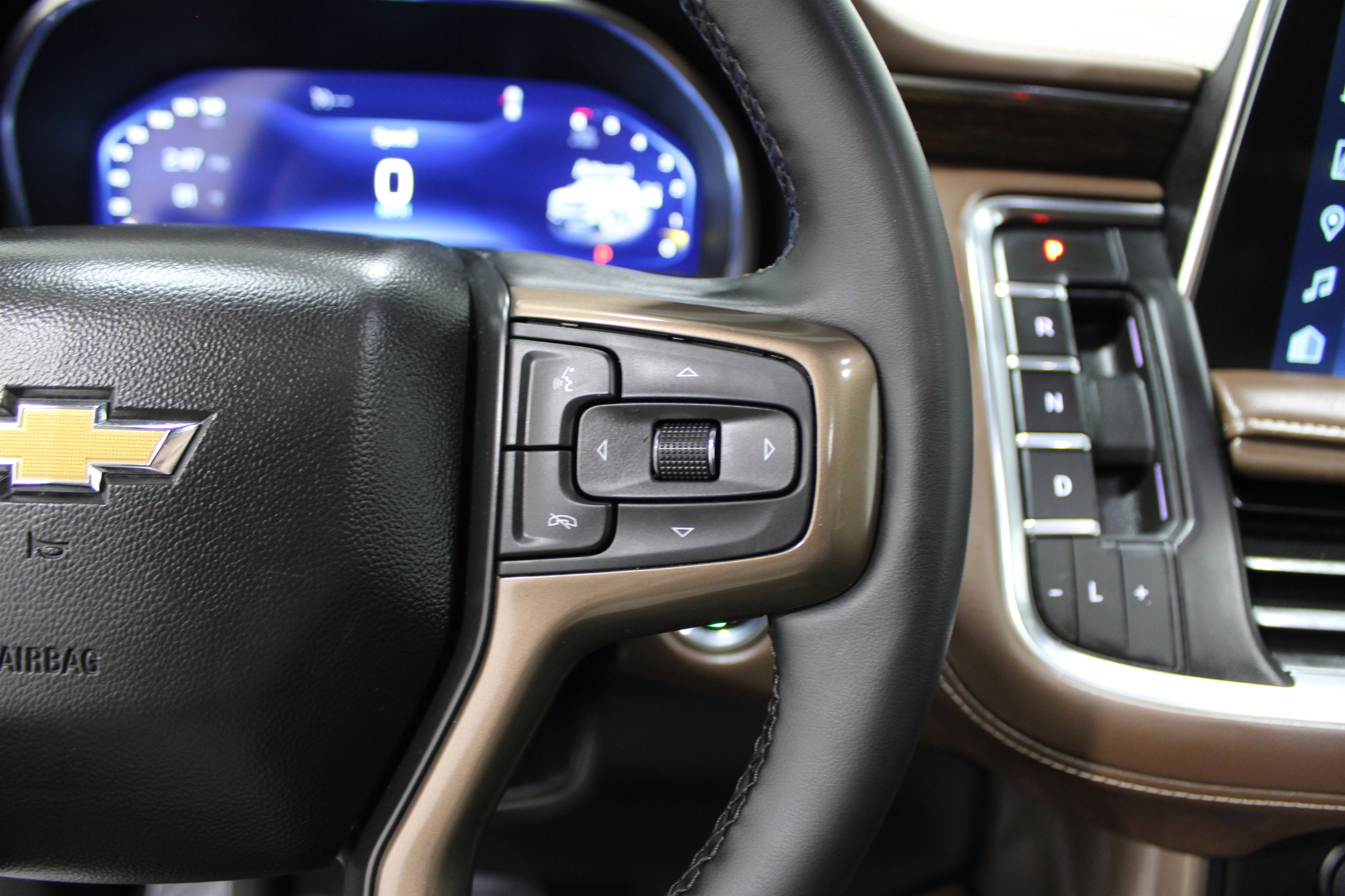 2023 Chevrolet Tahoe High Country photo 5