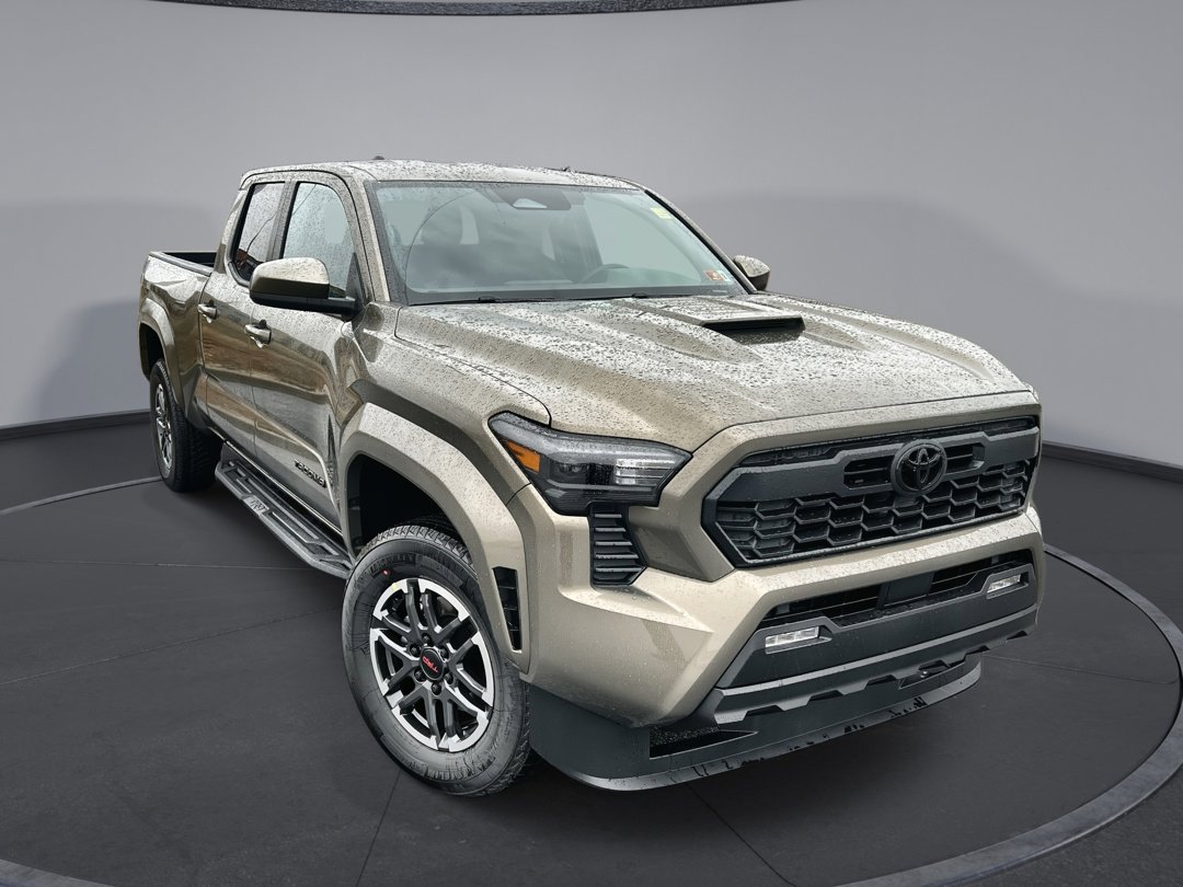 2026 Toyota Tacoma TRD Sport's photo