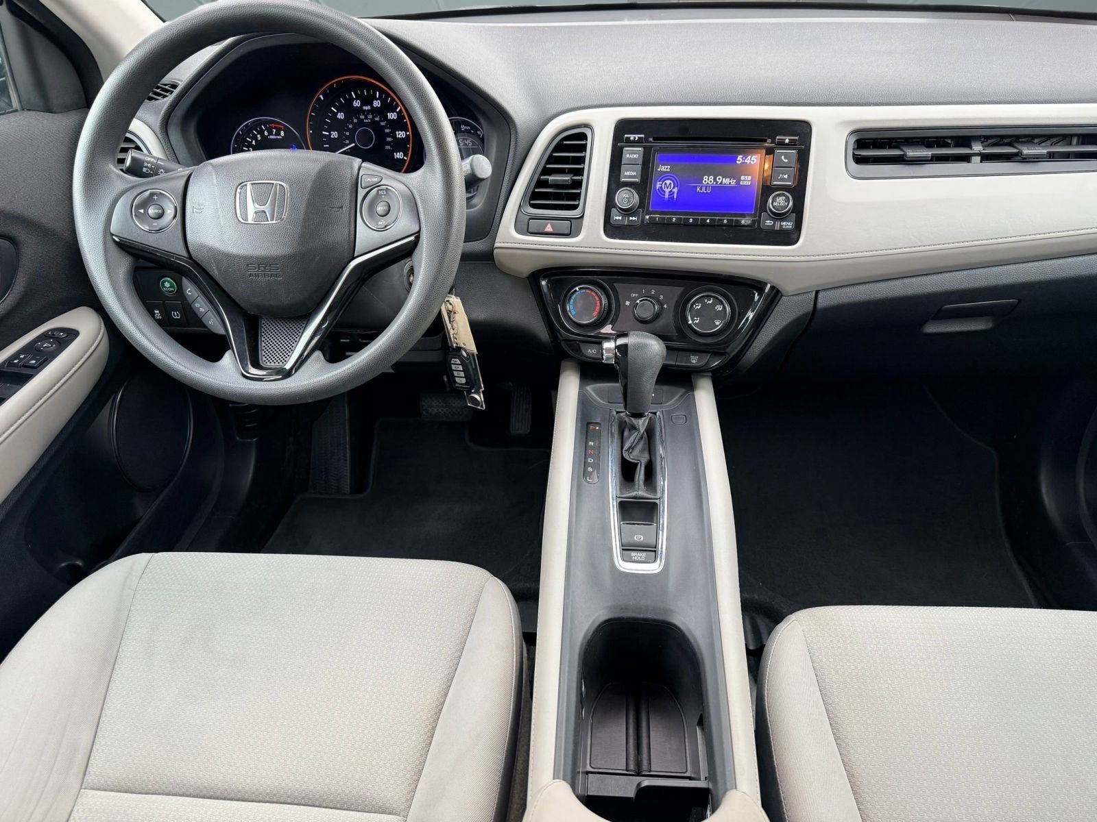 2019 Honda HR-V LX photo 4