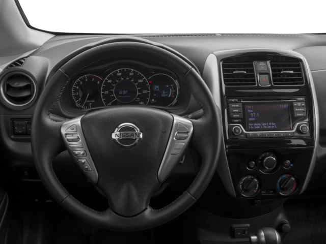2018 Nissan Versa Note SV photo 4