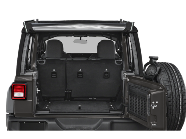 2024 Jeep Wrangler Sahara photo 8