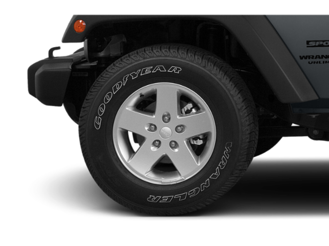 2015 Jeep Wrangler Unlimited Sport photo 9