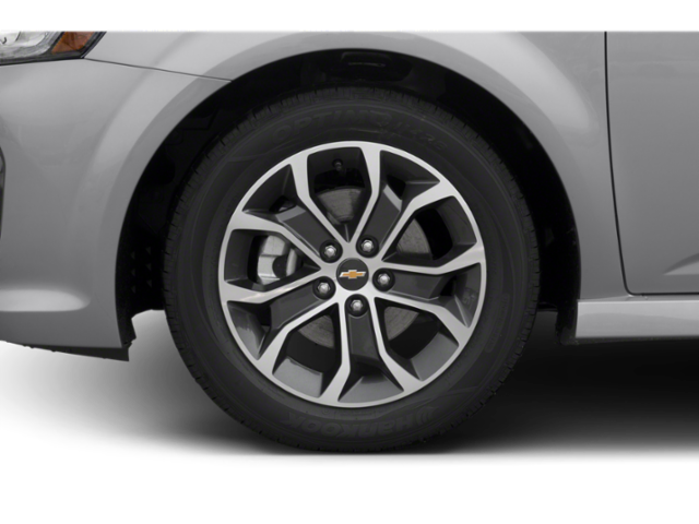 2020 Chevrolet Sonic LT photo 7