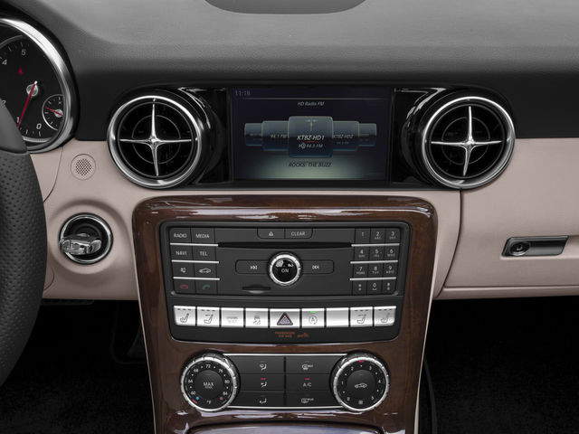 2017 Mercedes Benz SLC 300 photo 11