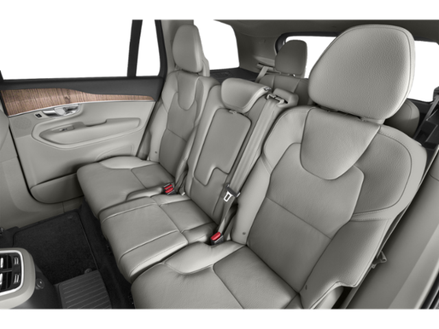 2025 Volvo XC90 T8 Plus photo 9