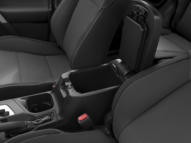 2018 Toyota RAV4 Adventure XLE photo 10