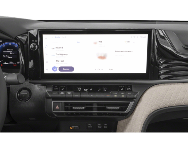 2026 Toyota Camry XLE photo 9