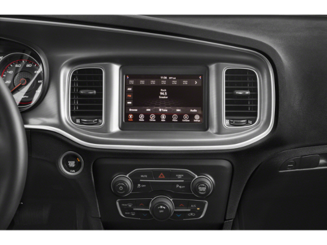 2022 Dodge Charger SXT photo 7
