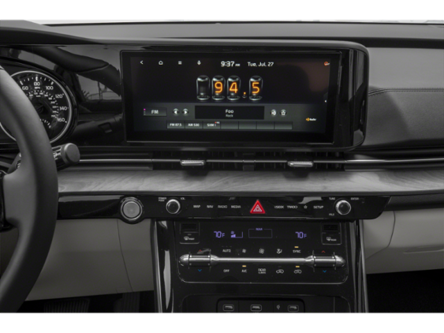 2024 Kia Carnival EX photo 6