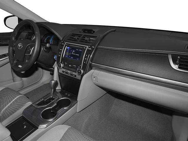 2014 Toyota Camry Hybrid LE photo 16