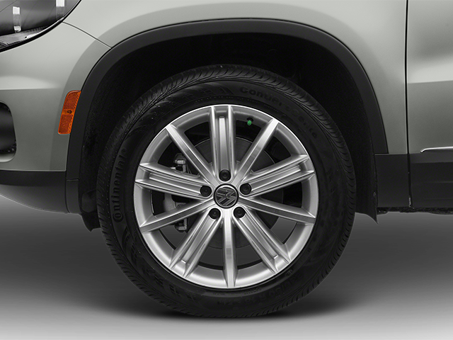 2013 Volkswagen Tiguan SE photo 9