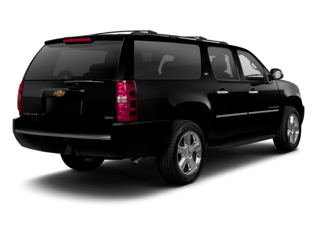 2013 Chevrolet Suburban 1500 LT photo 3
