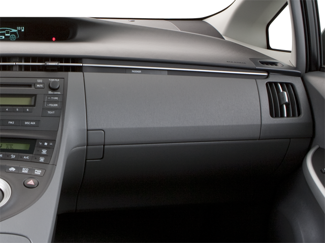 2010 Toyota Prius Two photo 13