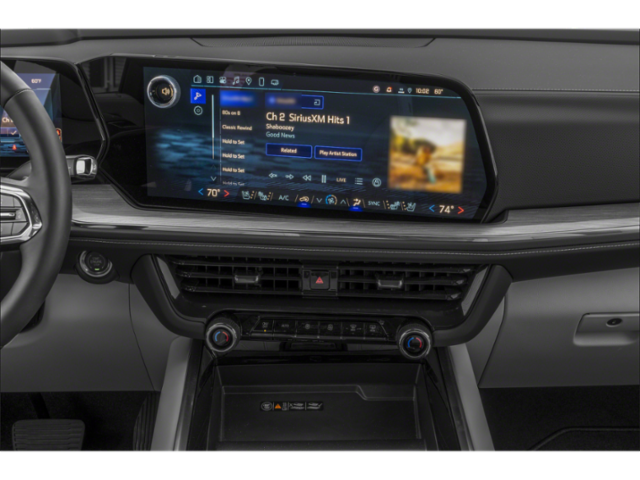 2025 Chevrolet Suburban Premier photo 7