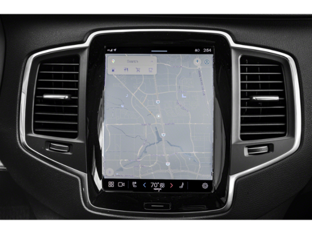 2025 Volvo XC90 Plus photo 13