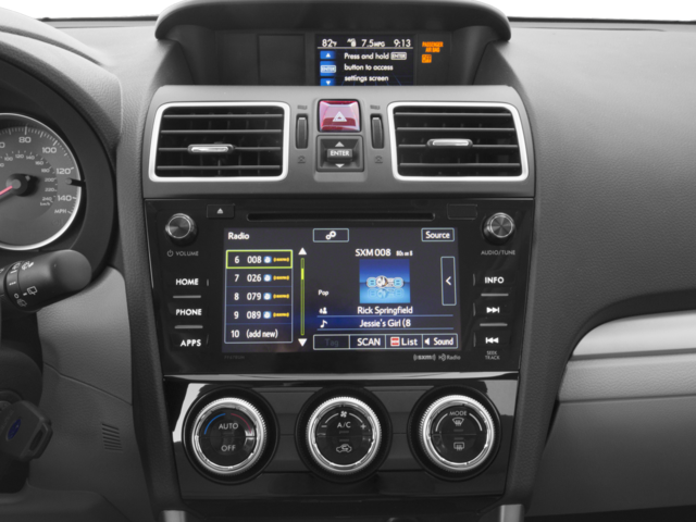 2017 Subaru Forester 2.5i Premium photo 4