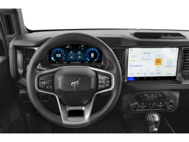 2025 Ford Bronco Base photo 4