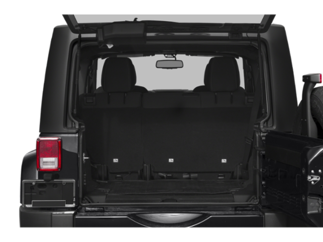 2018 Jeep Wrangler Unlimited Sahara photo 9