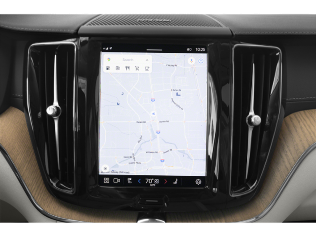 2023 Volvo XC60 Recharge Hybrid Ultimate photo 12