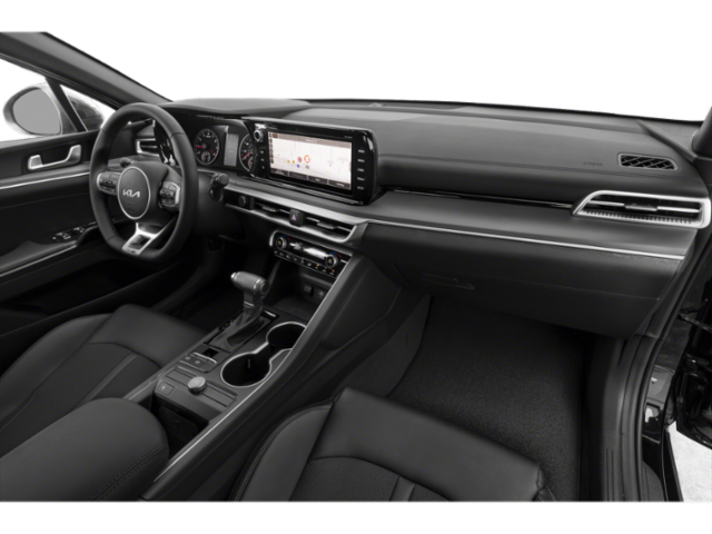 2022 Kia K5 GT-Line photo 12