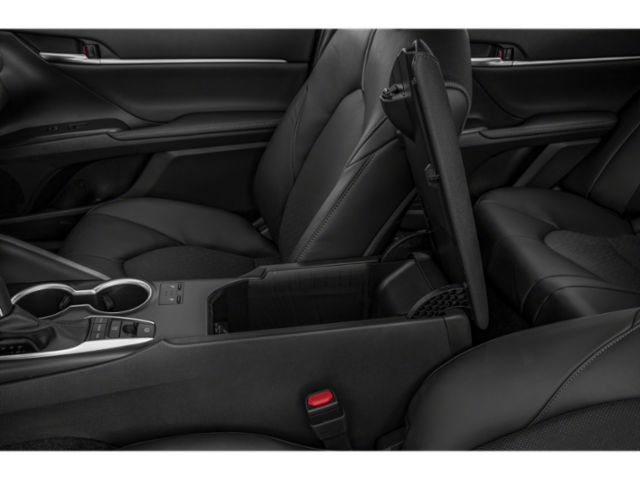2022 Toyota Camry XLE photo 8