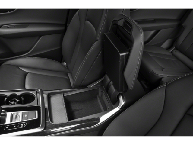 2025 Audi Q7 55 Premium Plus photo 9