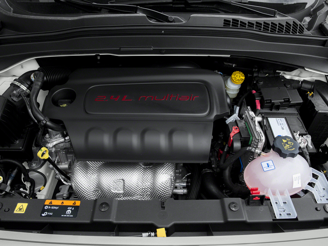 2016 Jeep Renegade Limited photo 10