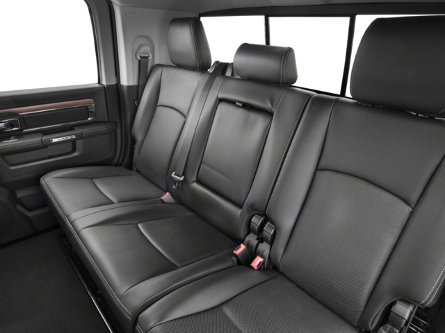 2018 Ram 3500 Laramie photo 13