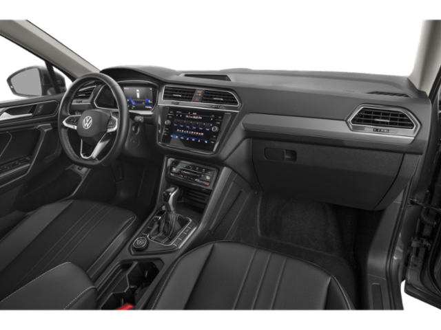 2024 Volkswagen Tiguan SE Wolfsburg Edition photo 17