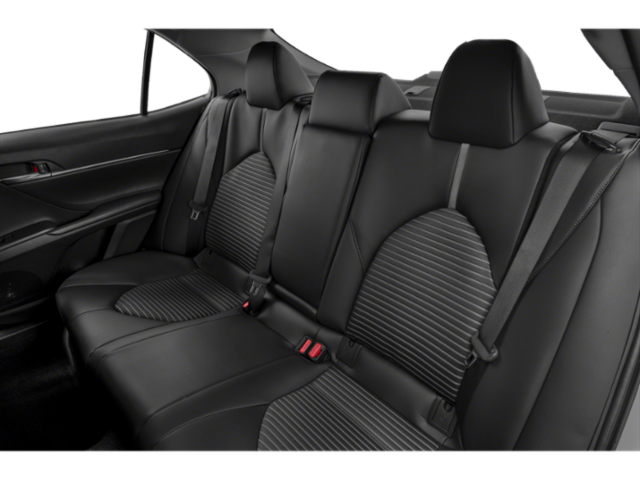2022 Toyota Camry SE photo 18