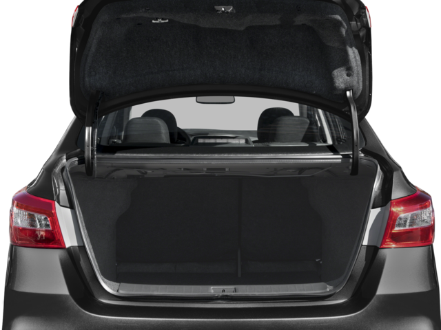 2016 Nissan Sentra SV photo 3