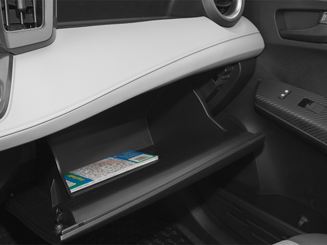 2014 Toyota RAV4 XLE photo 13