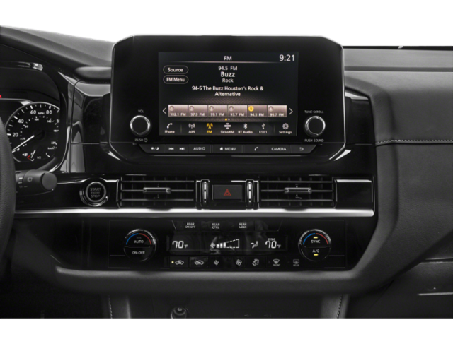 2023 Nissan Pathfinder SL photo 7