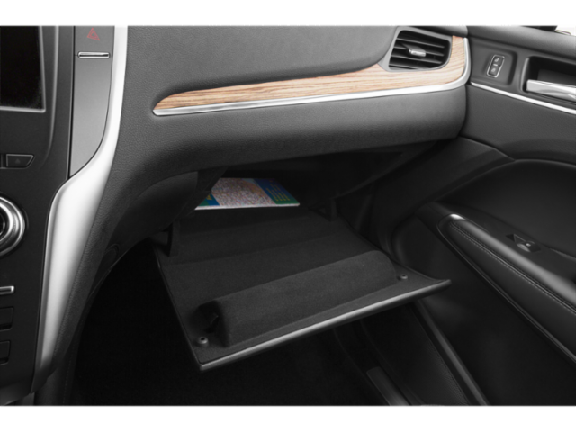 2015 Lincoln MKC Base photo 18