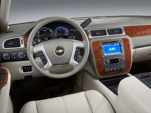 2009 Chevrolet Silverado 1500 LT photo 4