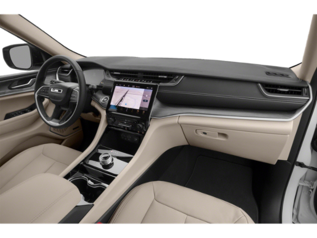 2022 Jeep Grand Cherokee Altitude photo 10