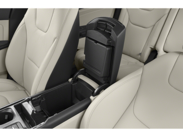 2019 Ford Edge SEL photo 11
