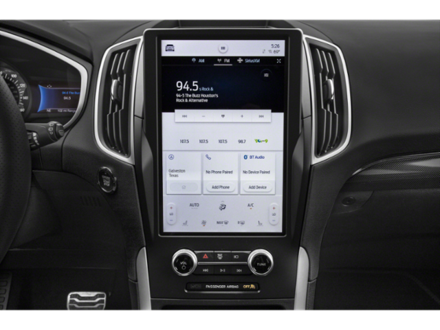 2022 Ford Edge ST photo 16
