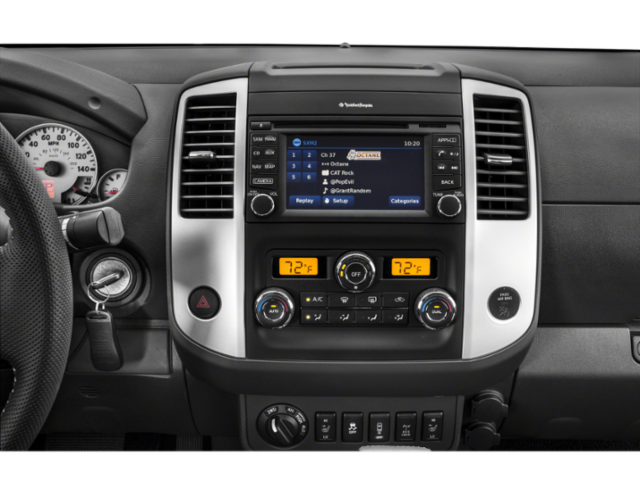 2015 Nissan Frontier PRO-4X photo 4