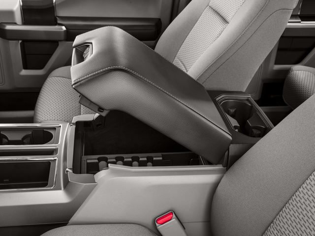 2016 Ford F-150 XLT photo 14