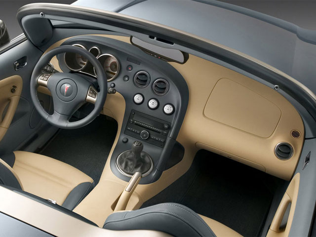 2009 Pontiac Solstice Base photo 4